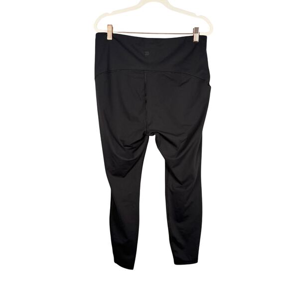 All in Motion Leggings Womens XL Black 27" Inseam Mid-rise Yoga Gym Athletic - Picture 3 of 8